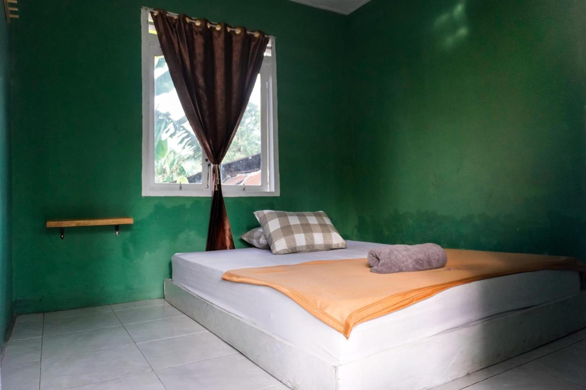 Legend Guesthouse Келімуту Екстер'єр фото